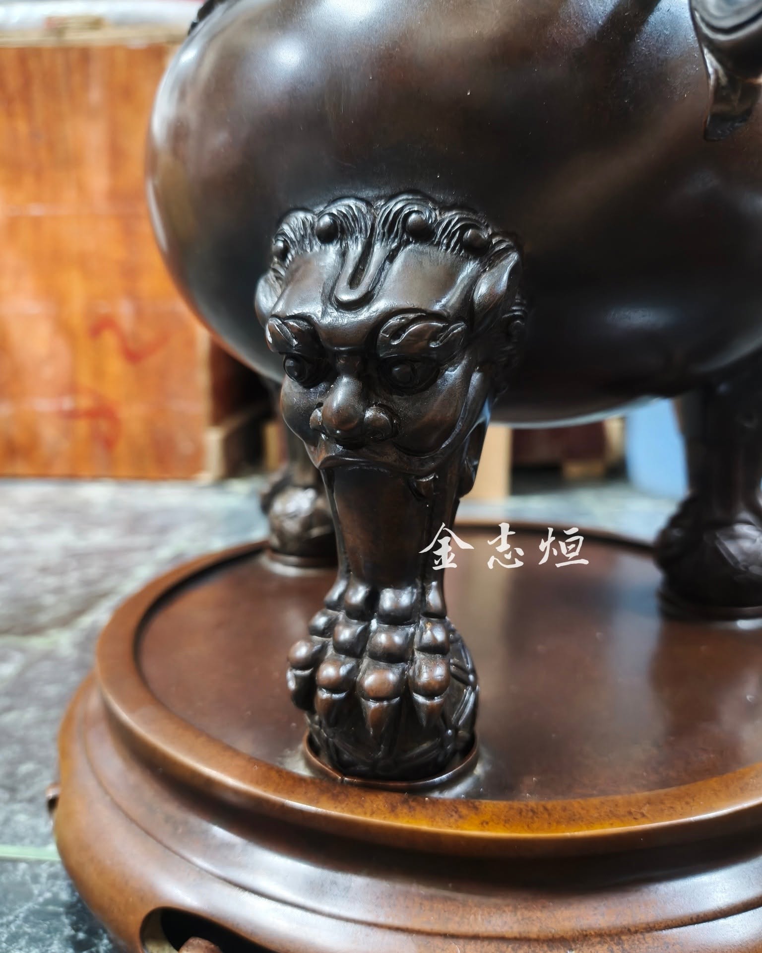 雙龍耳蓮花獅蓋銅香爐