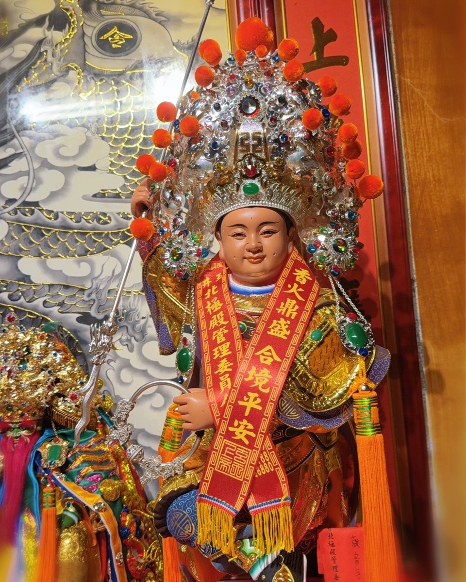 客製 二尺二 太子槍環
#中壇元帥
#純銀兵器
#手鏨蓮花
#雙龍搶珠